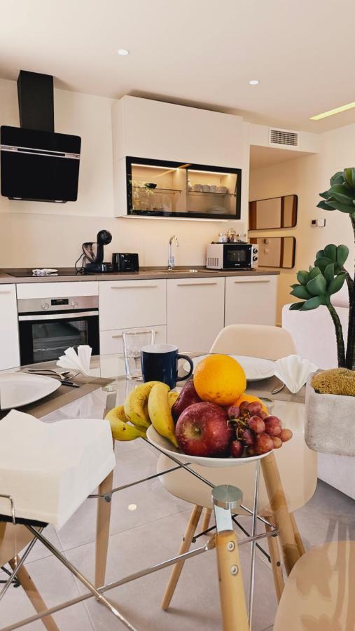 Nogalera Quintessence Apartment With Private Parking By Namaste Elite Torremolinos Exterior photo