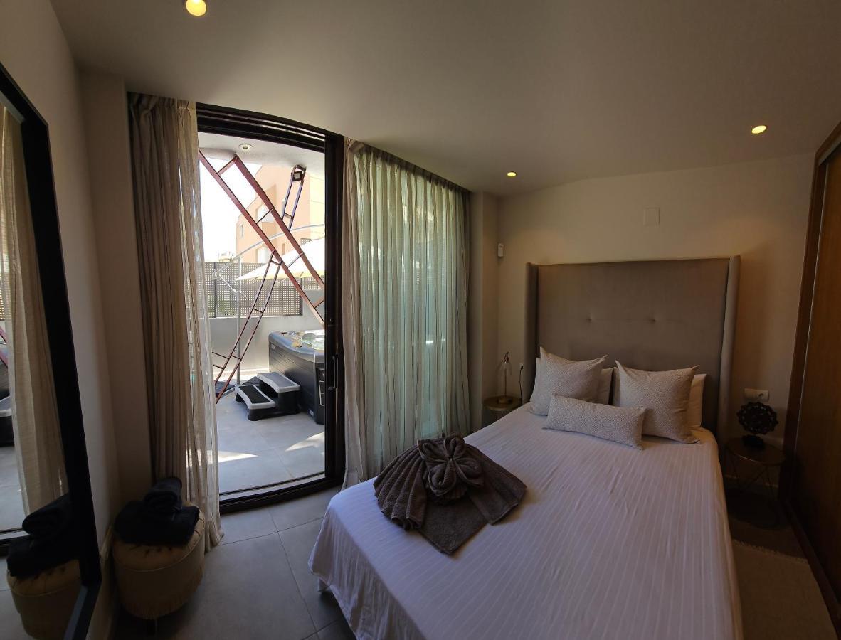 Nogalera Quintessence Apartment With Private Parking By Namaste Elite Torremolinos Exterior photo